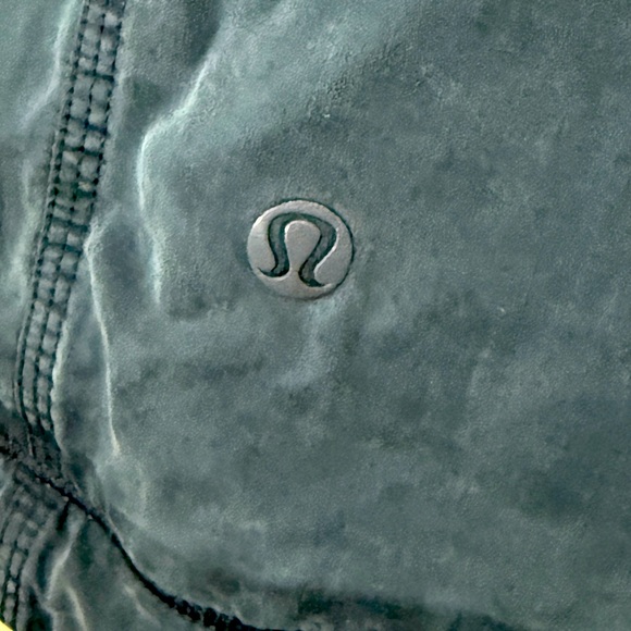 Lululemon Tencel Wrap - Picture 2 of 3